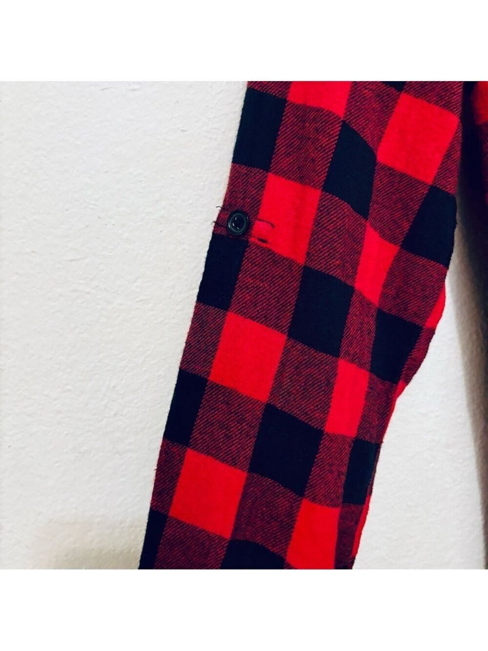 Buffalo Plaid Red and Black Button Down Flannel Shirt S - Picture 8 of 11